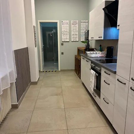 Exil Deluxe * Βερολίνο